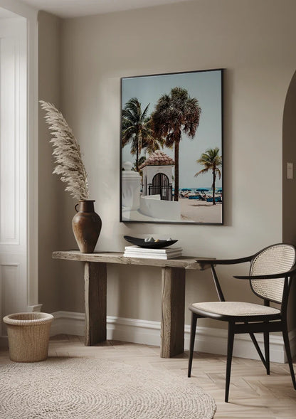 Hohe Palmen bei weißem Gebäude und blauem Meer Fort Lauderdale Gemälde