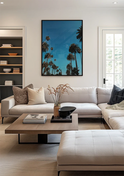 Hohe Palmen reichen in den klaren blauen Himmel, sonniger Tag, Gemälde