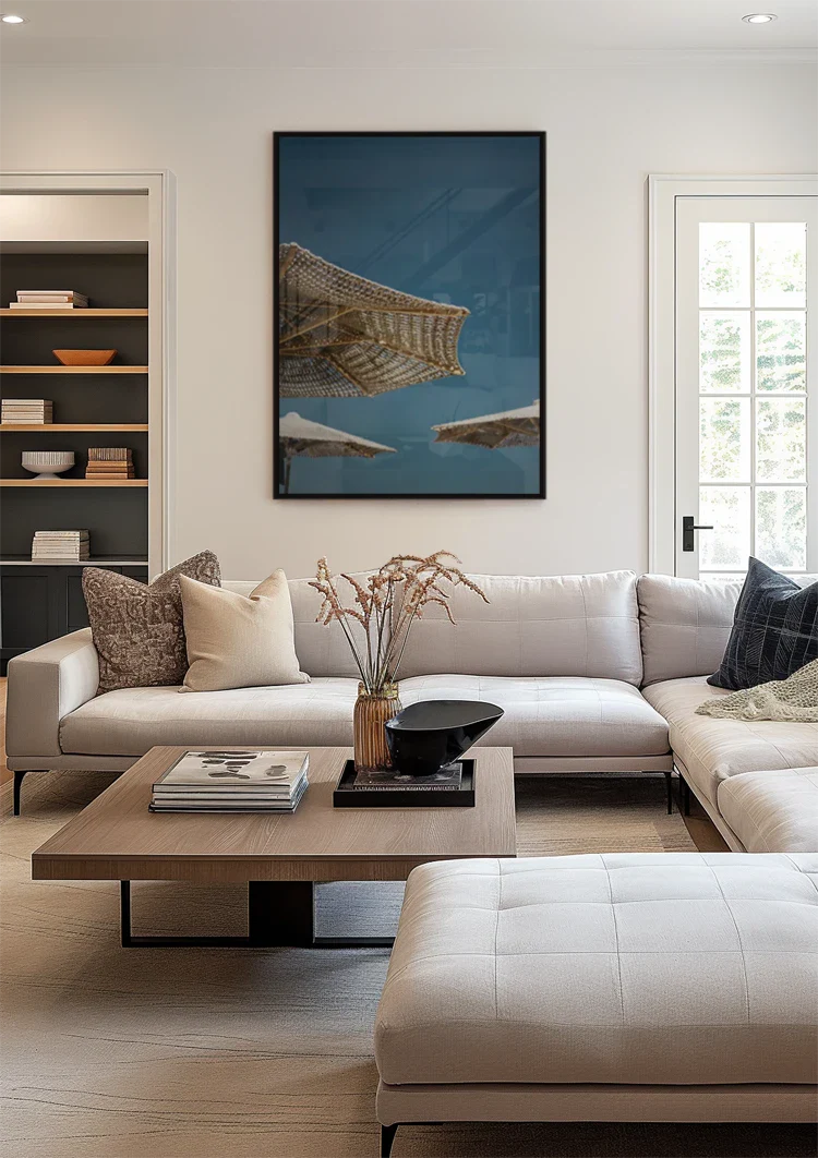 Geflochtene Strohschirme vor blauem Himmel Gemälde