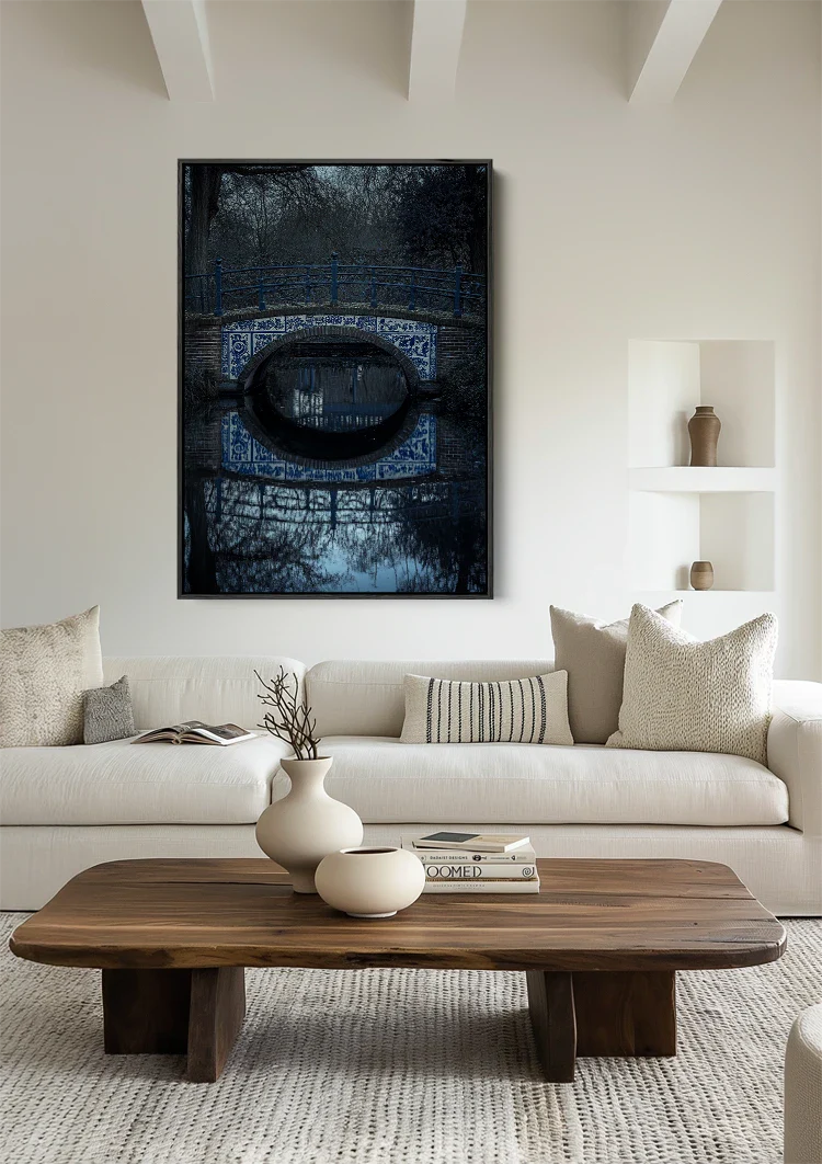 Dunkle Atmosphäre Grachtenbild mit Delfter blauer Brücke