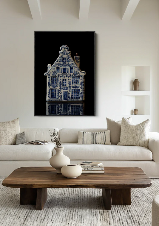 Delfts Blauw grachtenpand canvas schilderij aan de muur in de hal