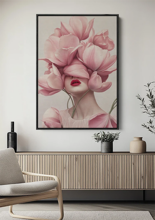 Frau mit Tulpen Leinwandbild an der Wand im Flur