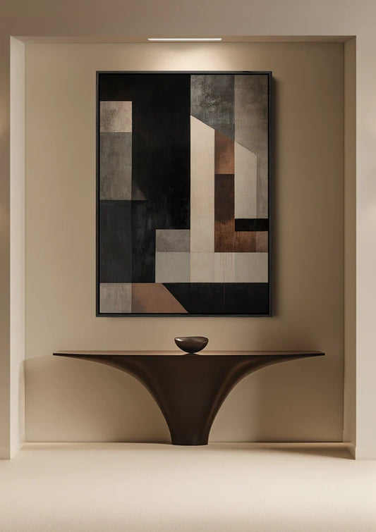 Abstraktes geometrisches Leinwandbild an der Wand im Flur