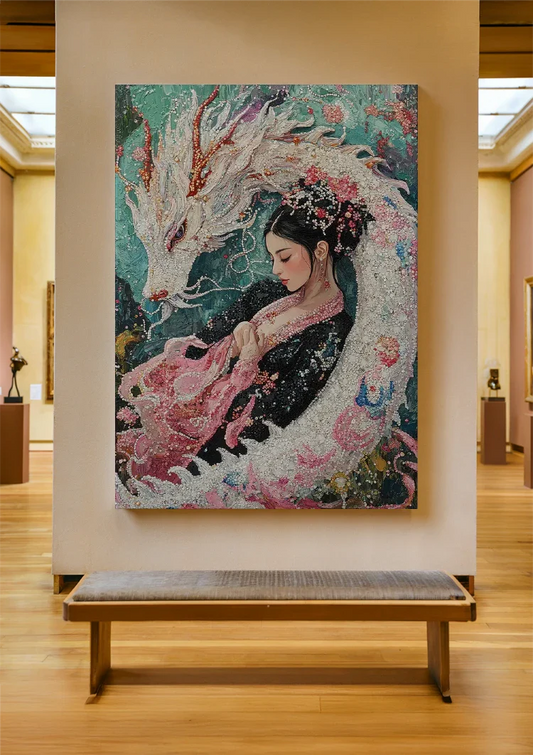 Japanse vrouw met witte draak canvas schilderij aan de muur in de hal