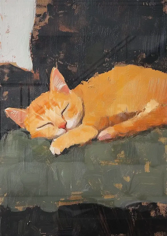 Slapende oranje kat canvas schilderij aan de muur boven het bed in de slaapkamer