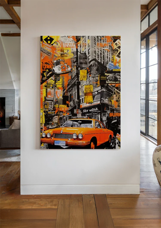 Oranges Vintage-Auto Leinwandbild an der Wand im Flur