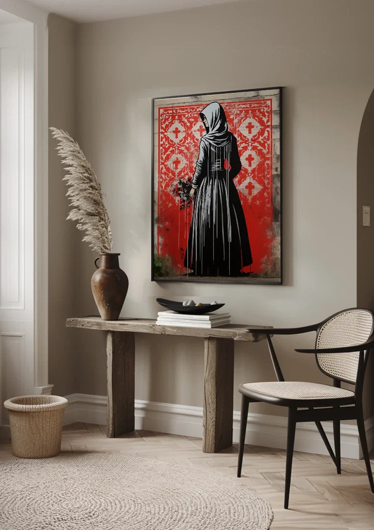 Figuur in Zwarte Mantel met Bloemen op Rode Achtergrond Schilderij