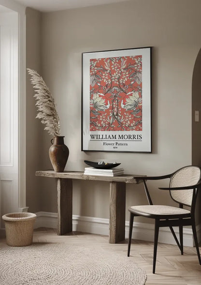 William Morris Blumenmuster, weiße Blumen auf rotem Gemälde