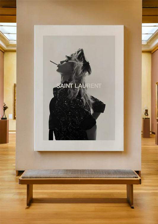 Elegante vrouw in mode canvas schilderij aan de muur in de hal