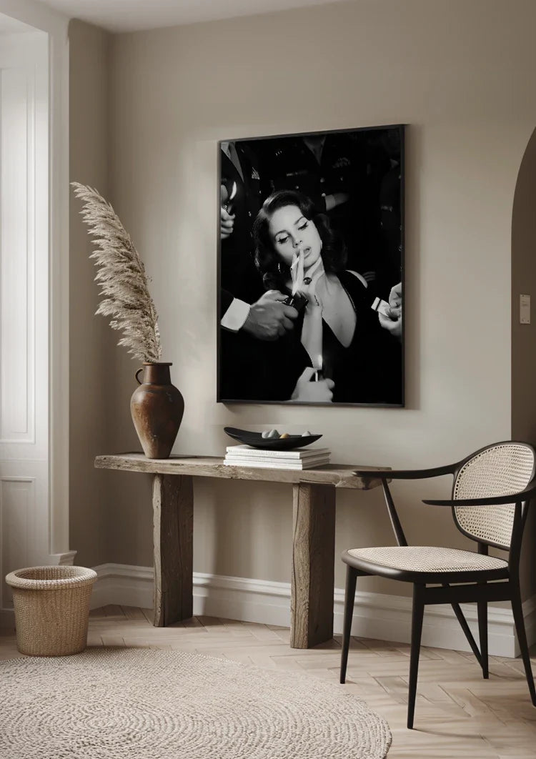 Glamouröse Frau Schwarz Weiß Zigarette Film Noir Hollywood Stil Gemälde