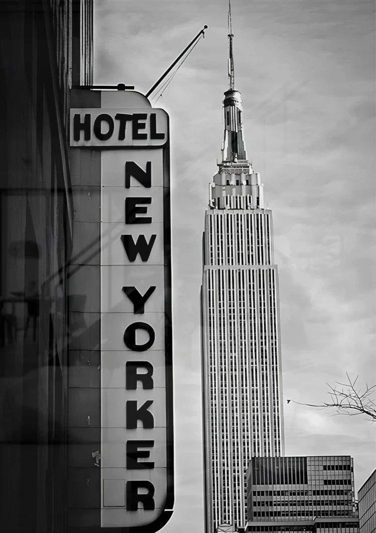 Empire State Building Hotel New Yorker New York Schwarz-Weiß-Fotografie Gemälde